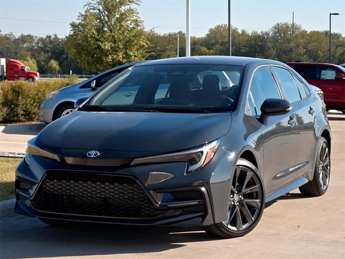 2025 Toyota Corolla SE