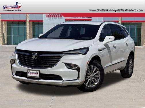 2024 Buick Enclave Essence FWD