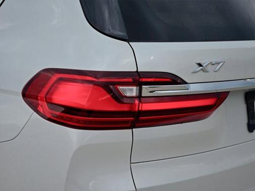 2019 BMW X7 xDrive40i