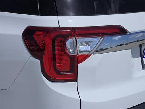 2023 GMC Acadia FWD SLT