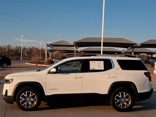 2023 GMC Acadia FWD SLT