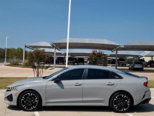 2024 Kia K5 GT-Line