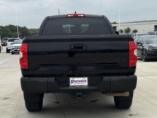 Midnight Black Metallic 2020 Toyota Tundra SR
