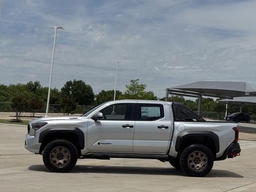 Celestial Silver 2026 Toyota Tacoma Hybrid Trailhunter