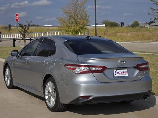 2018 Toyota Camry XLE