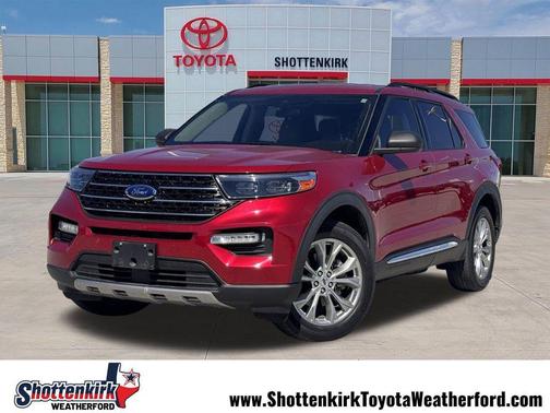 Rapid Red Metallic Tinted Clearcoat 2020 Ford Explorer XLT