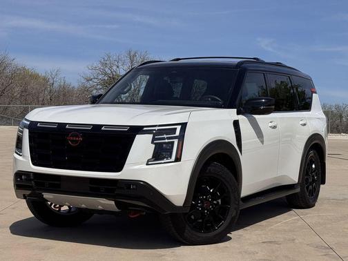 2025 Nissan Armada PRO-4X 4WD