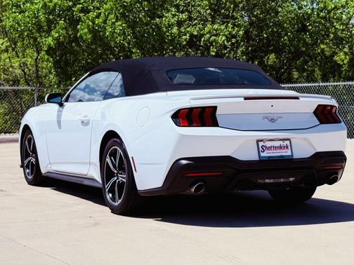 Oxford White 2024 Ford Mustang EcoBoost Premium