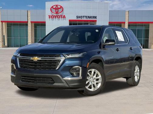 Northsky Blue Metallic 2023 Chevrolet Traverse LS