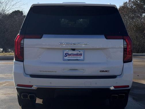 2025 GMC Yukon Denali