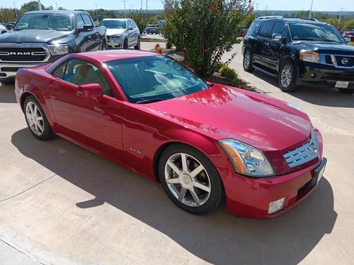 2005 Cadillac XLR Base