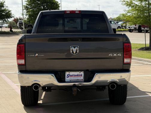 Granite Crystal Metallic Clearcoat 2017 RAM 1500 Lone Star