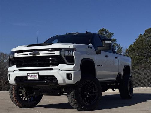 2024 Chevrolet Silverado 2500 LTZ