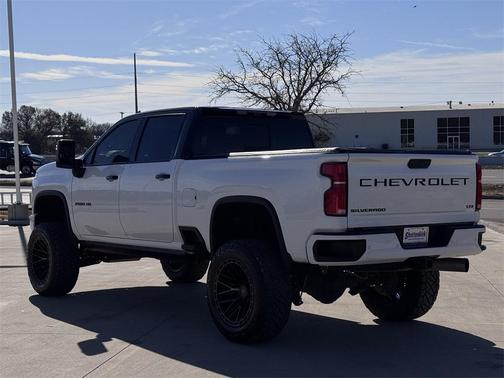 2024 Chevrolet Silverado 2500 LTZ