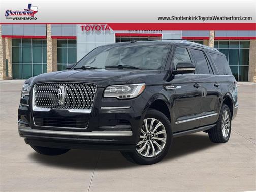 2024 Lincoln Navigator Premiere