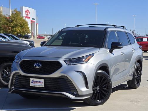 2023 Toyota Highlander XSE