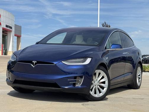 Deep Blue Metallic 2016 Tesla Model X P90D