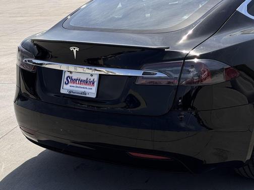 2019 Tesla Model S Performance