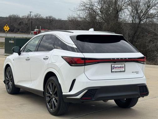 2023 Lexus RX 350 F SPORT Handling