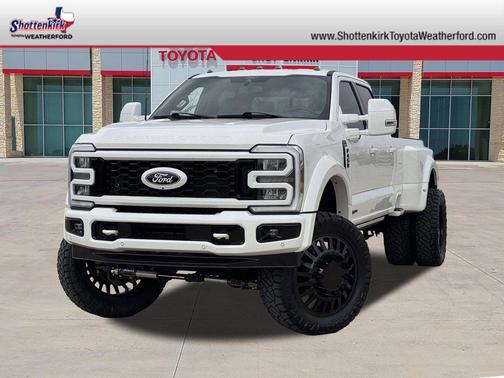 2024 Ford F-450 Lariat