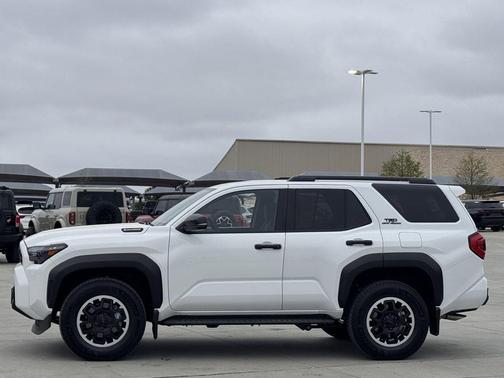 Ice 2026 Toyota 4Runner TRD Off Road