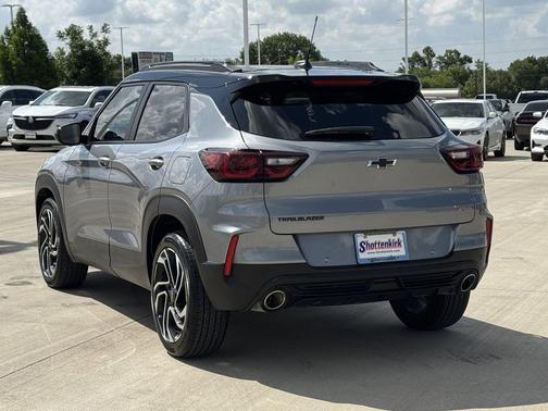 Sterling Gray Metallic 2026 Chevrolet Trailblazer RS