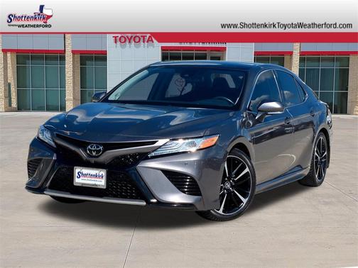 2020 Toyota Camry XSE