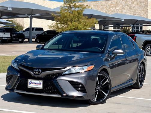 2020 Toyota Camry XSE