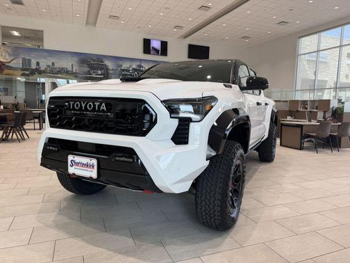 Ice Cap w/Black Roof 2026 Toyota Tacoma Hybrid TRD Pro