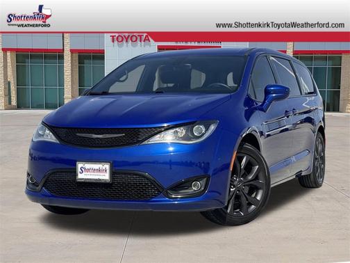 2018 Chrysler Pacifica Touring Plus