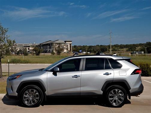 2025 Toyota RAV4 Hybrid Limited
