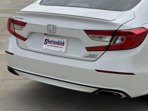Platinum White Pearl 2019 Honda Accord Sport 2.0T