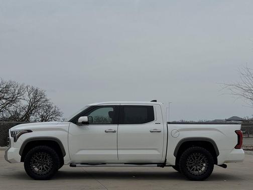 2022 Toyota Tundra Limited