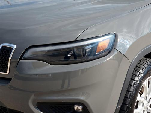 2022 Jeep Cherokee Latitude Lux