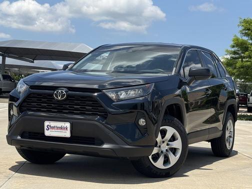 Midnight Black Metallic 2022 Toyota RAV4 LE