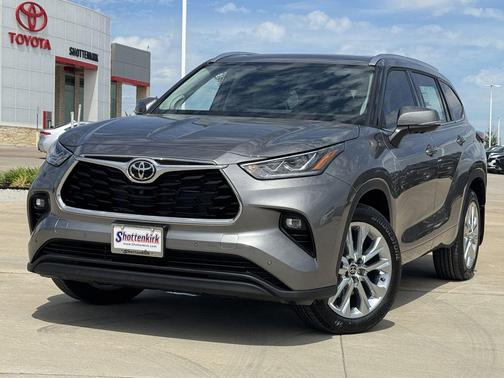 Heavy Metal 2026 Toyota Highlander Hybrid Limited