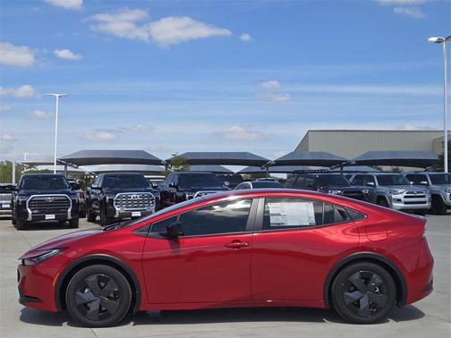 2026 Toyota Prius Plug-In Hybrid SE