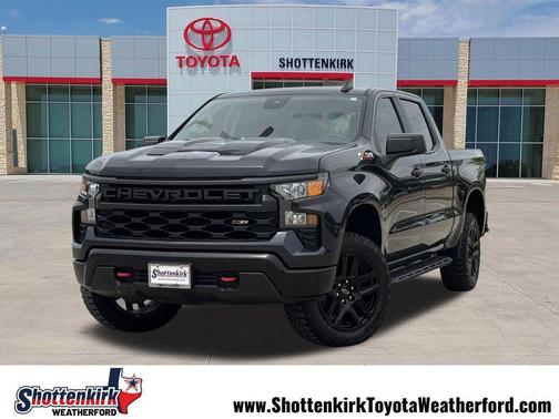 Dark Ash Metallic 2023 Chevrolet Silverado 1500 Custom Trail Boss