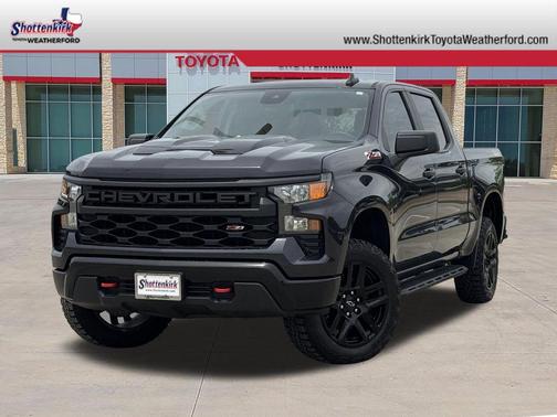 Dark Ash Metallic 2023 Chevrolet Silverado 1500 Custom Trail Boss