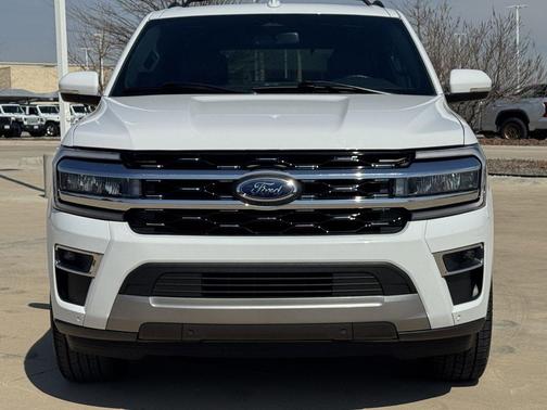Oxford White 2023 Ford Expedition Limited