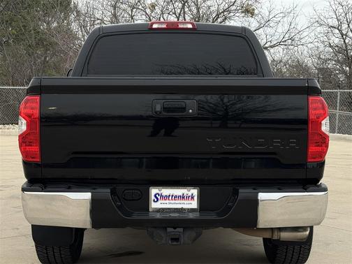 2015 Toyota Tundra SR5