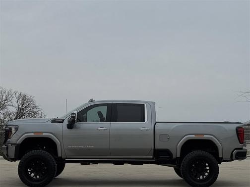 2024 GMC Sierra 2500 Denali Ultimate
