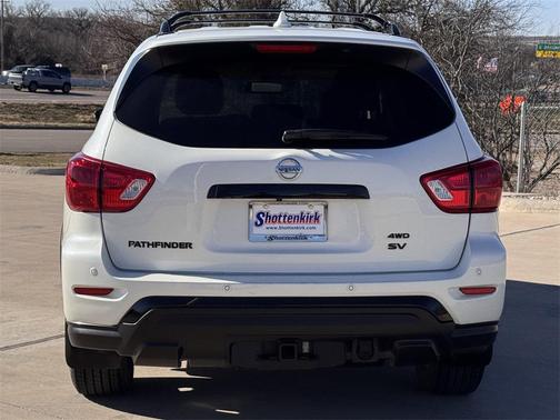 2020 Nissan Pathfinder SV 4WD