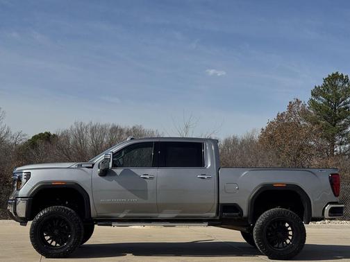 2025 GMC Sierra 2500 SLT