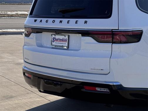 2022 Jeep Wagoneer Series III 4x4