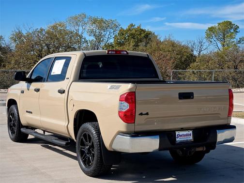 2017 Toyota Tundra SR5