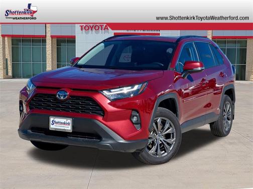 2024 Toyota RAV4 Hybrid XLE Premium