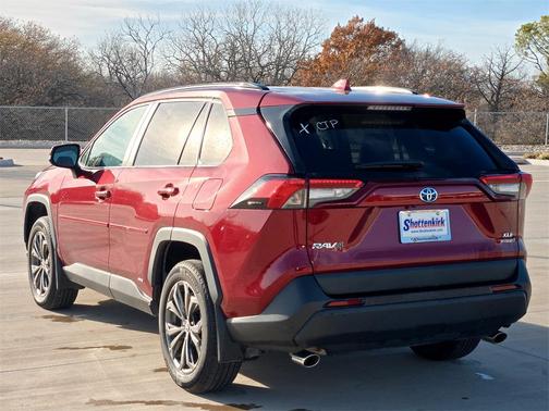 2024 Toyota RAV4 Hybrid XLE Premium