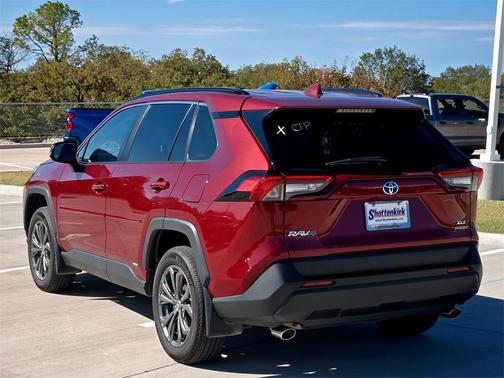 2024 Toyota RAV4 Hybrid XLE Premium