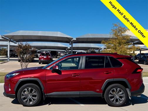 2024 Toyota RAV4 Hybrid XLE Premium